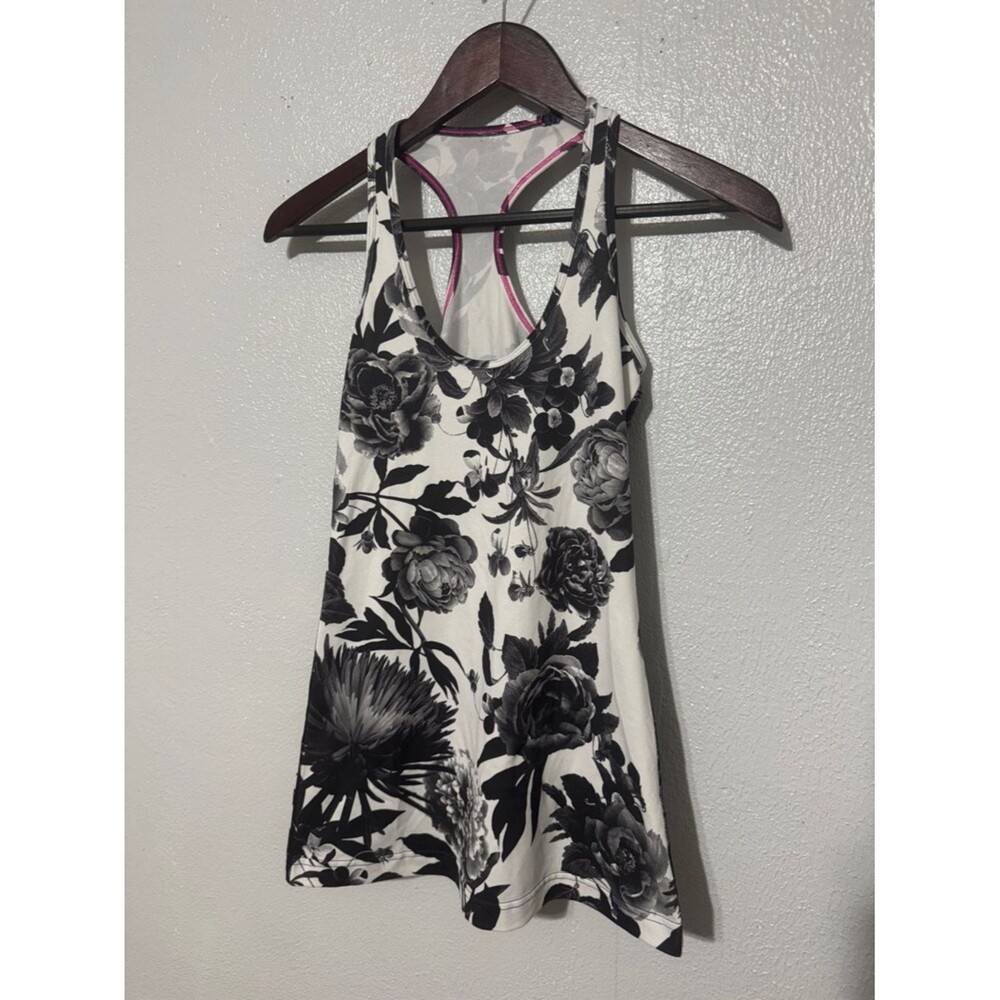 Lululemon Brisk Bloom Black White Cool Racerback Athletic Yoga Tank Top
